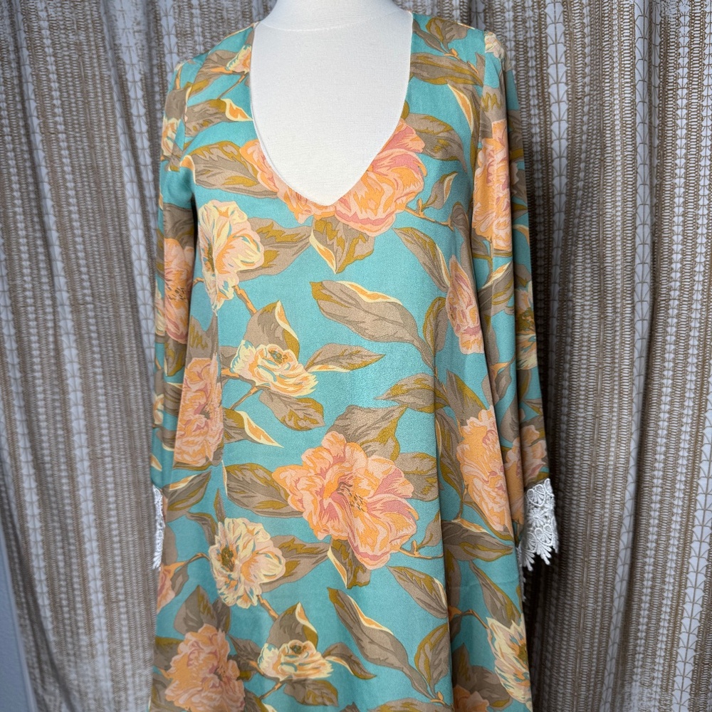Show Me Your Mumu Floral Shift Dress Lace Cuffs Boho Small
